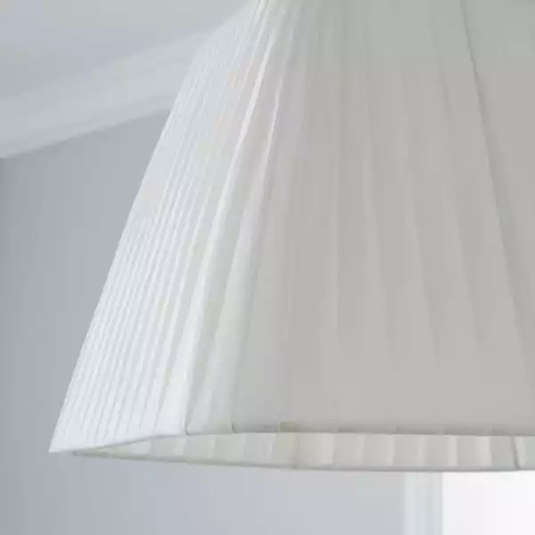 Dunelm Square Pleat Lamp Shade 30cm Ivory 5 Dunelm Square Pleat Lamp Shade 30cm Ivory - Image 3