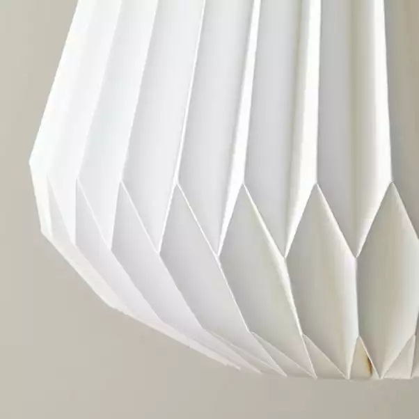 The Edited Life Origami Decagon Paper Easy Fit Pendant 8 The Edited Life Origami Decagon Paper Easy Fit Pendant - Image 6