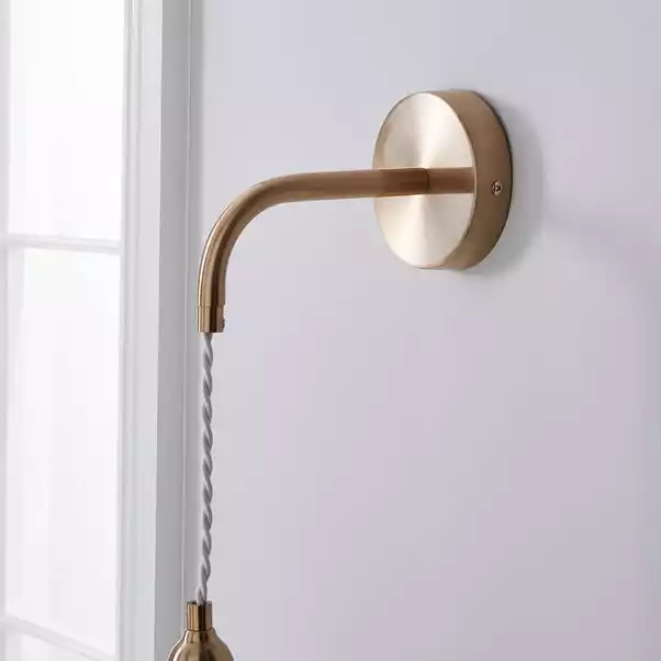 Dorma Purity Ribbed Porcelain Wall Light 6 Dorma Purity Ribbed Porcelain Wall Light - Image 4
