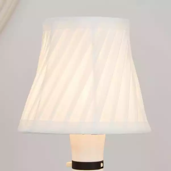 Dunelm Twisted Pleat Lamp Shade 14cm Ivory 3 Dunelm Twisted Pleat Lamp Shade 14cm Ivory
