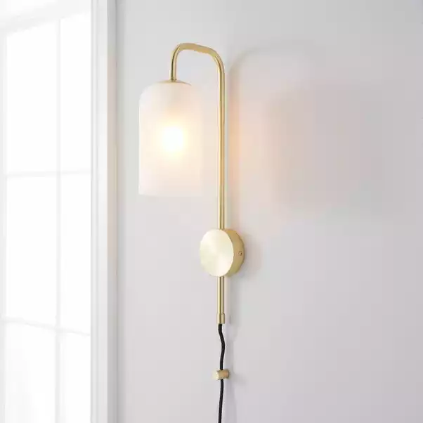 Dunelm Palazzo Gold Effect Easy Fit Plug In Wall Light 3 Dunelm Palazzo Gold Effect Easy Fit Plug In Wall Light