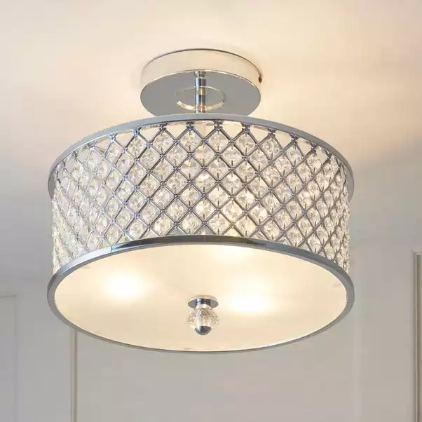 Vogue Lighting Vogue Crystal Hudson 3 Light Flush Ceiling Fitting 3 Vogue Lighting Vogue Crystal Hudson 3 Light Flush Ceiling Fitting