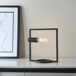 Vogue Lighting Vogue Guthrie Table Lamp