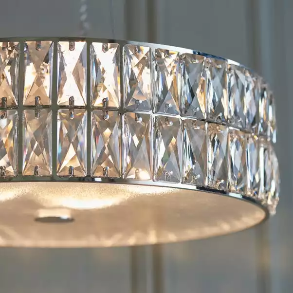 Vogue Lighting Vogue Crystal Armoury Integrated LED Pendant Fitting 48cm 5 Vogue Lighting Vogue Crystal Armoury Integrated LED Pendant Fitting 48cm - Image 3