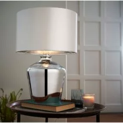 Vogue Lighting Vogue Courtland Table Lamp