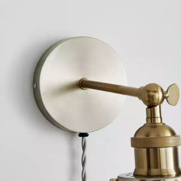 Dunelm Logan Glass Plug In Easy Fit Wall Light 6 Dunelm Logan Glass Plug In Easy Fit Wall Light - Image 4