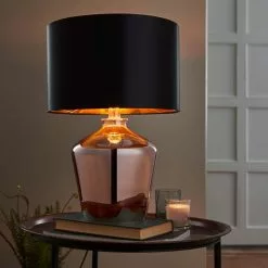 Vogue Lighting Vogue Courtland Table Lamp