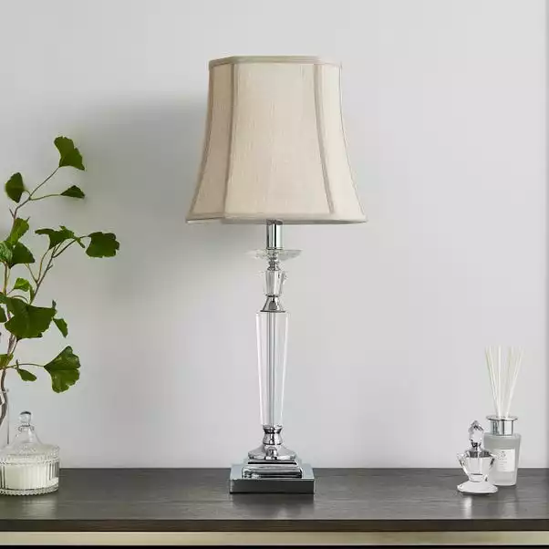 Dunelm Windsor Table Lamp 4 Dunelm Windsor Table Lamp - Image 2