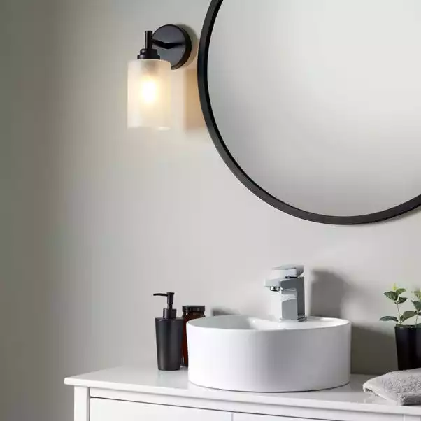 Dunelm Fryer Bathroom Wall Light 5 Dunelm Fryer Bathroom Wall Light - Image 3