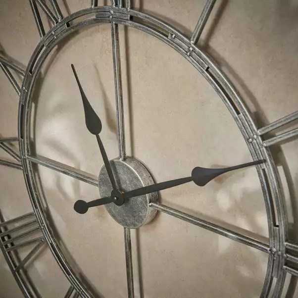 Dunelm Indoor Outdoor Skeleton Clock 100cm Chrome 5 Dunelm Indoor Outdoor Skeleton Clock 100cm Chrome - Image 3