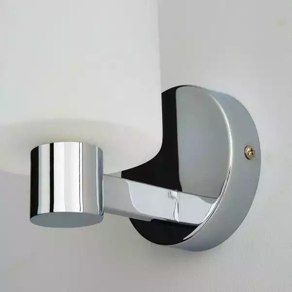 Dunelm Erin Frosted Wall Light 5 Dunelm Erin Frosted Wall Light - Image 3